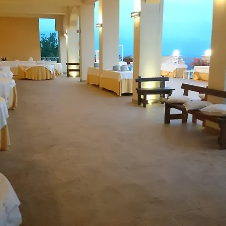 Sette E Mezzo Hotel 3*