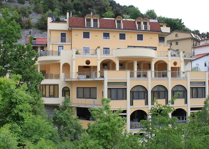 Hotel Sette E Mezzo Castelluccio Superiore