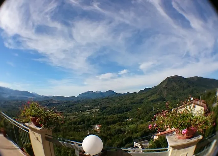 Hotel Sette E Mezzo 3*