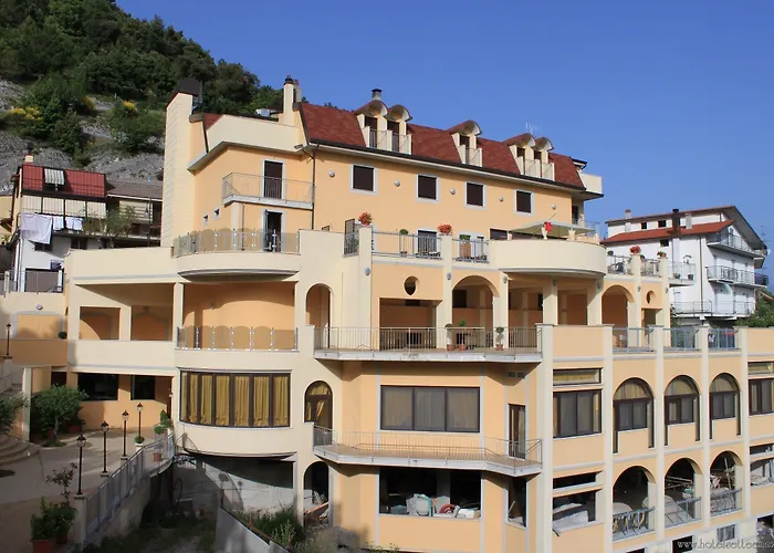 Sette E Mezzo Hotel 3*