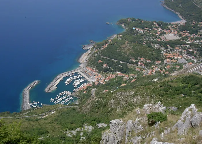 Sette E Mezzo 3* Castelluccio Superiore